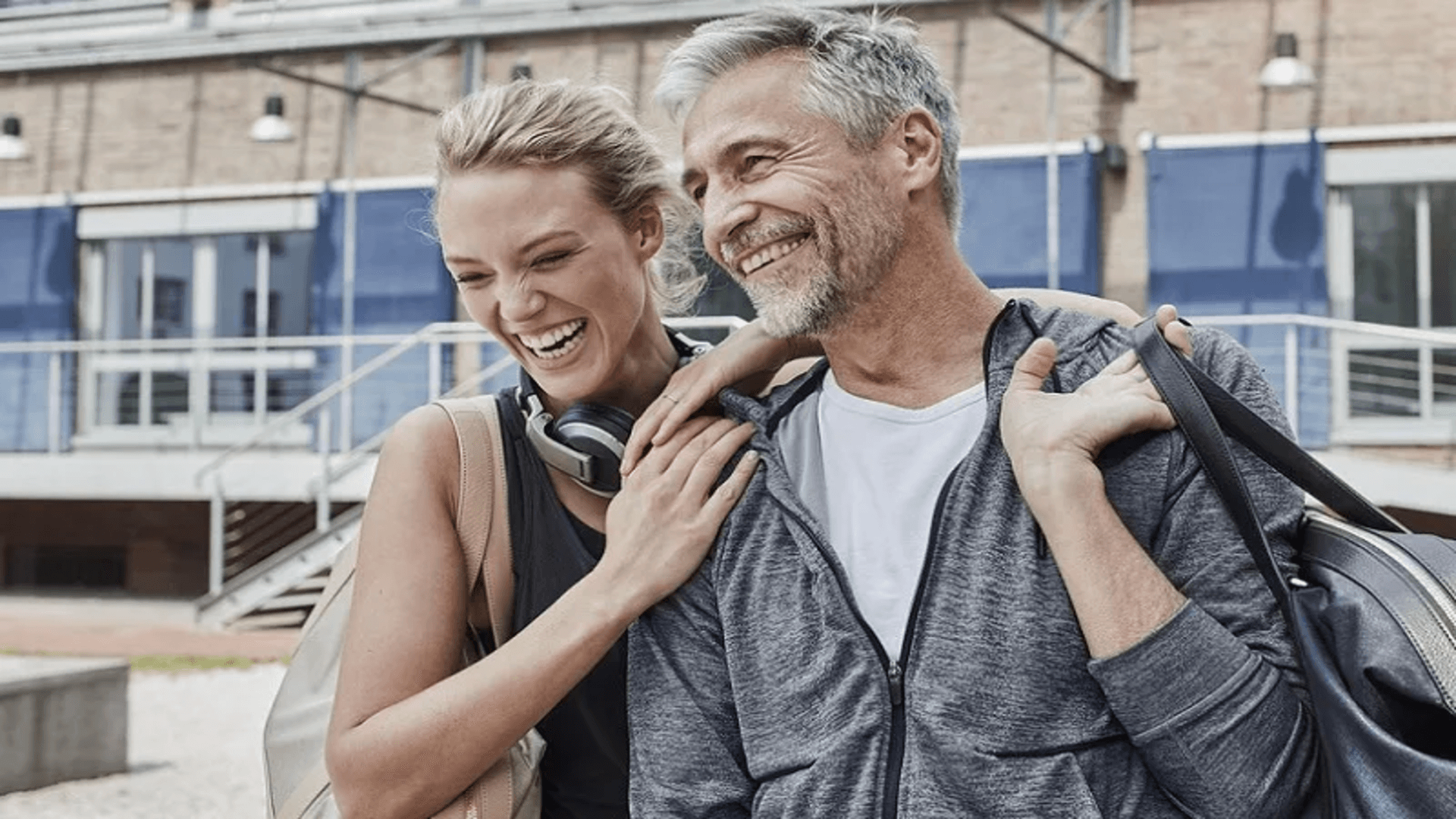 Seja uma presença agradável na vida do seu daddy, não mais um problema com o qual ele precisa lidar - BZ/Westend61 Seja uma presença agradável na vida do seu daddy, não mais um problema com o qual ele precisa lidar - BZ/Westend61