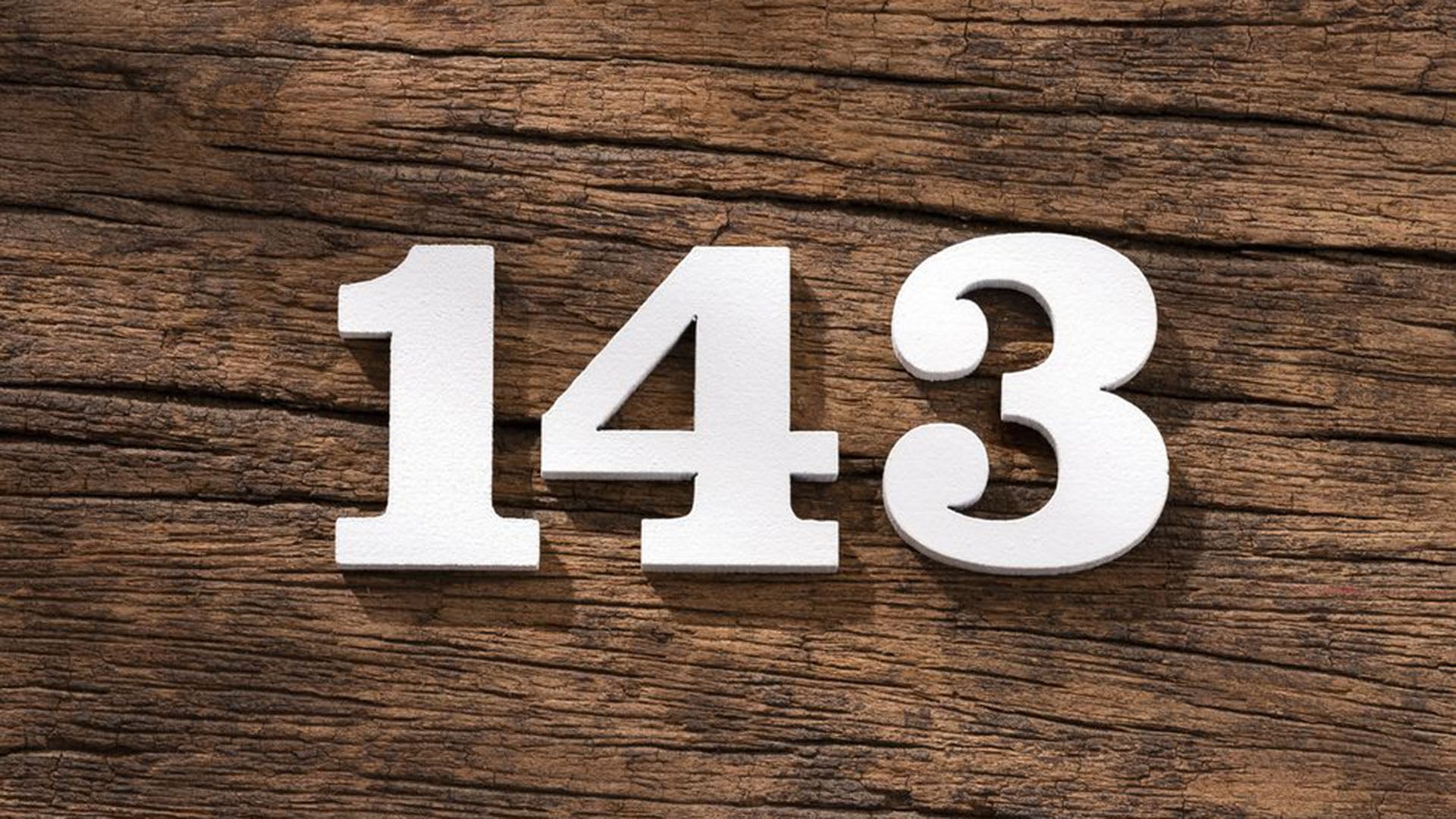 143 Significado 143 é o código que significa I Love You.
