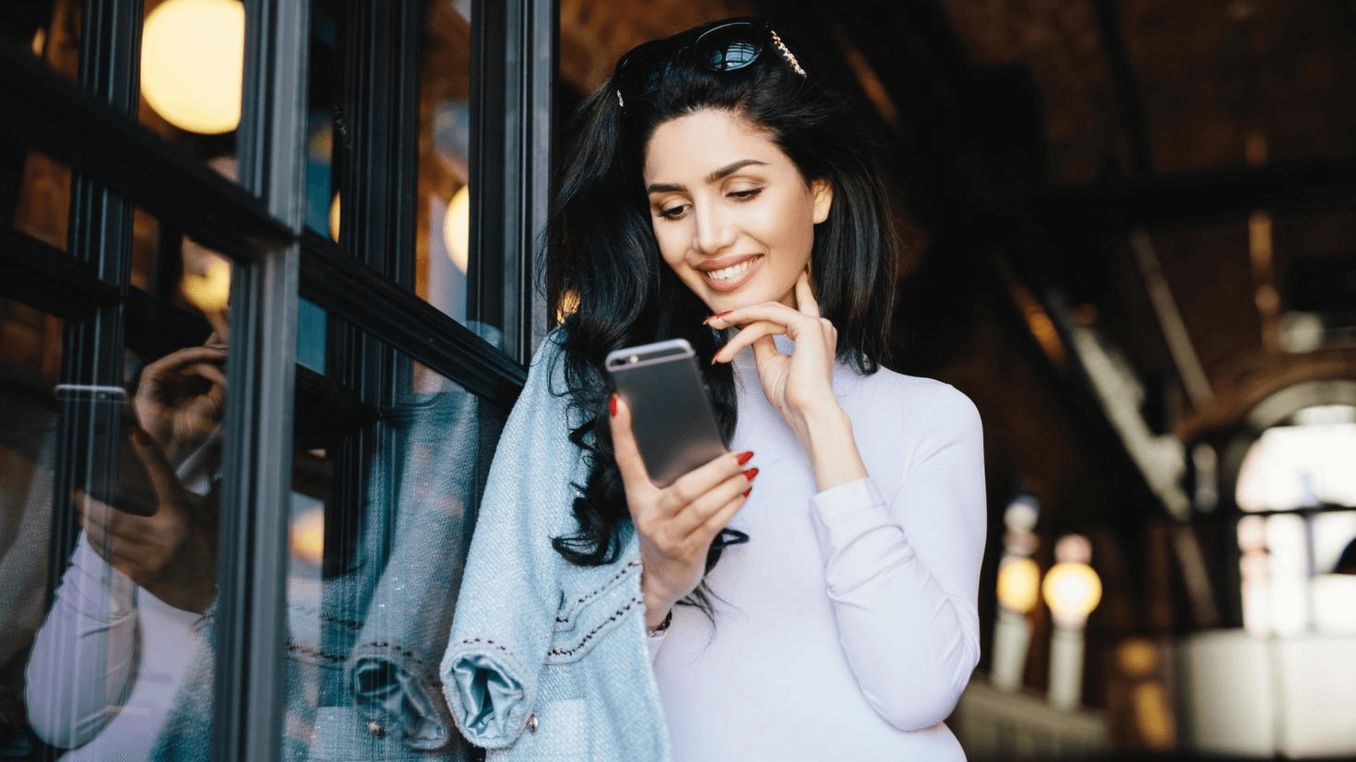 O flerte online é o primeiro passo para ter um encontro - Vecteezy O flerte online é o primeiro passo para ter um encontro - Vecteezy