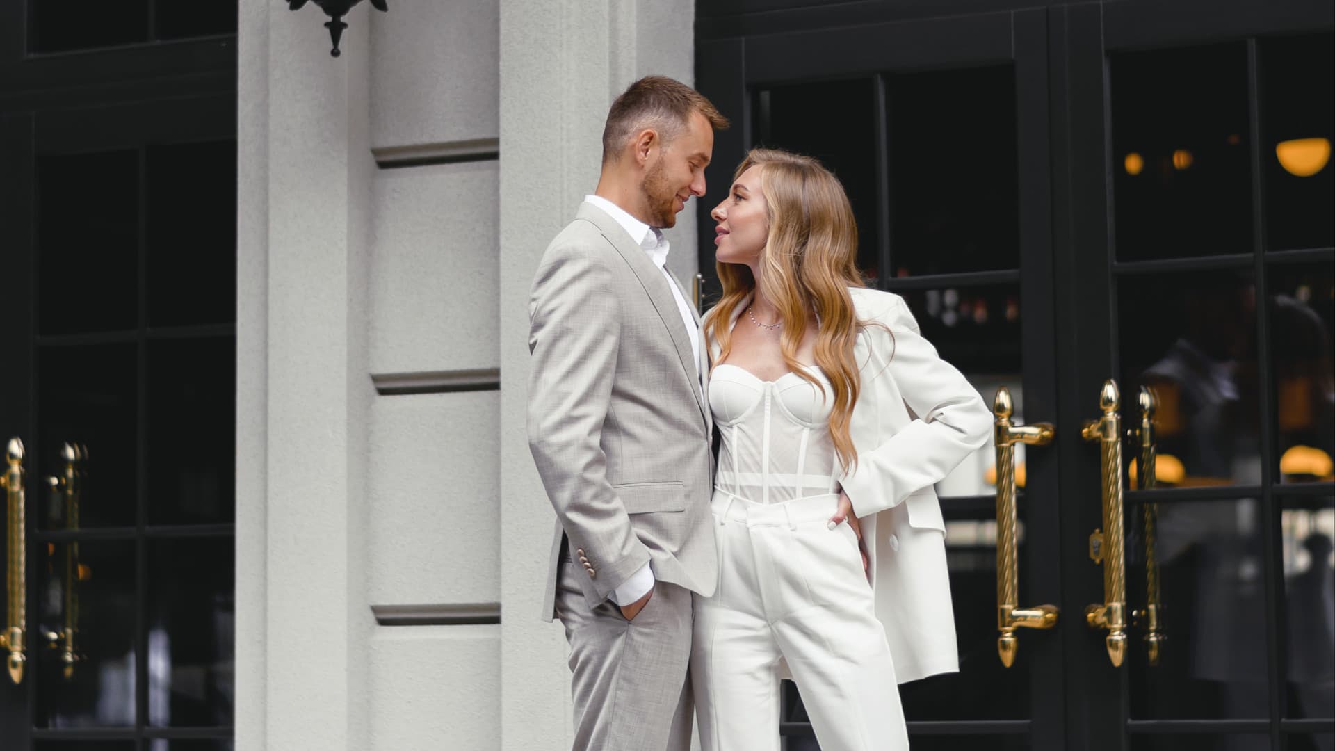 Um casamento hipergâmico pode mudar a sua vida! Um casamento hipergâmico pode mudar a sua vida!